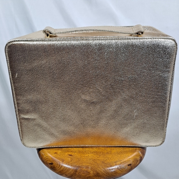 Lancome Gold Beauty Box Travel Makeup Handled Case NWOT - Picture 2 of 12